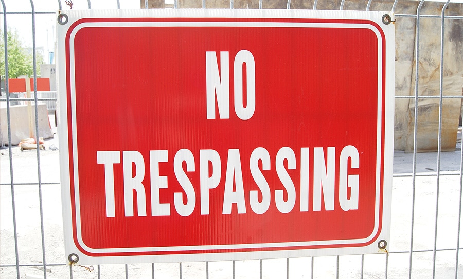 no trespassing